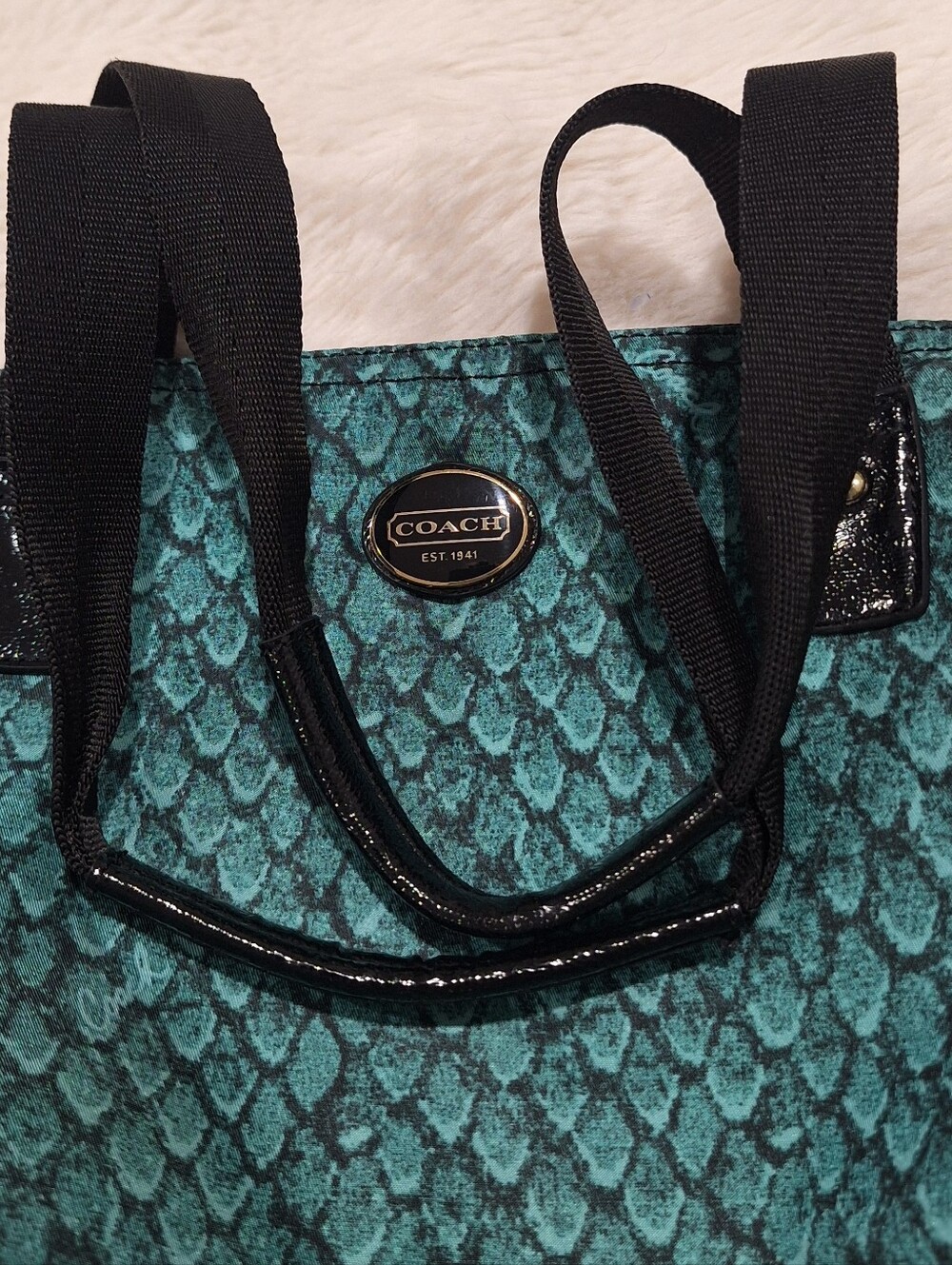 🐍 Coach Getaway Packable Nylon Tote Bag 🐍